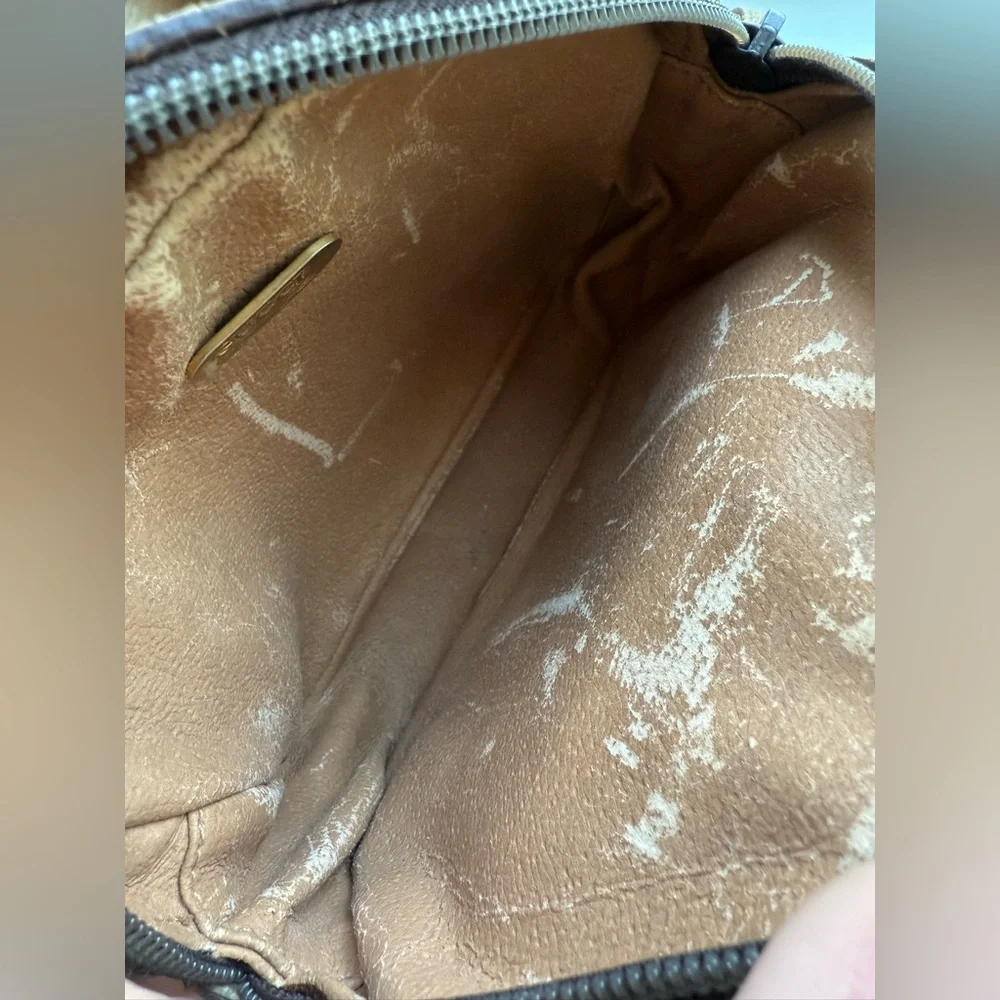 Gucci VINTAGE Plus Beige GG Crossbody Shoulder Bag - Picture 10 of 11